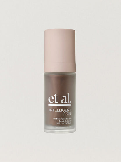 Intelligent Skin Radiant Foundation