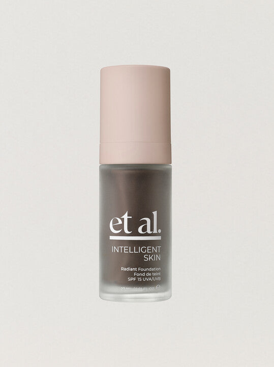 Intelligent Skin Radiant Foundation